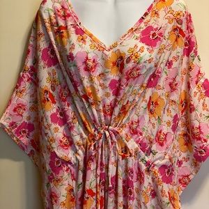 Flowy beach style cinch waist dress